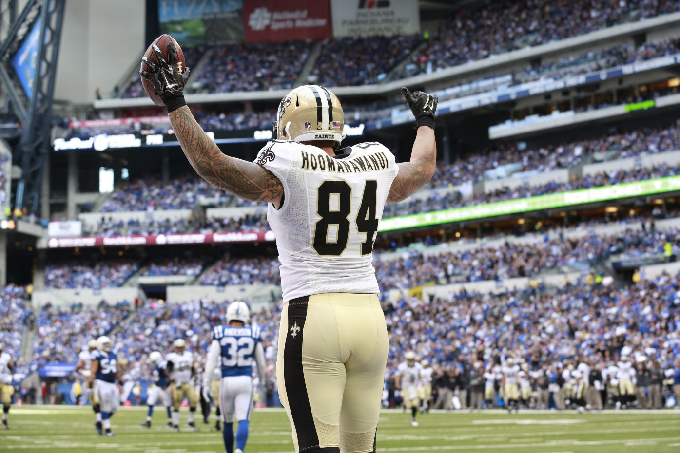 Michael Hoomanawanui // TE